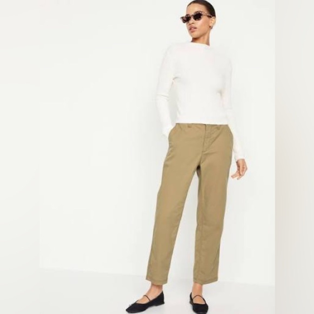 Old Navy Women's OGC Chino Khaki Straight Leg Pants